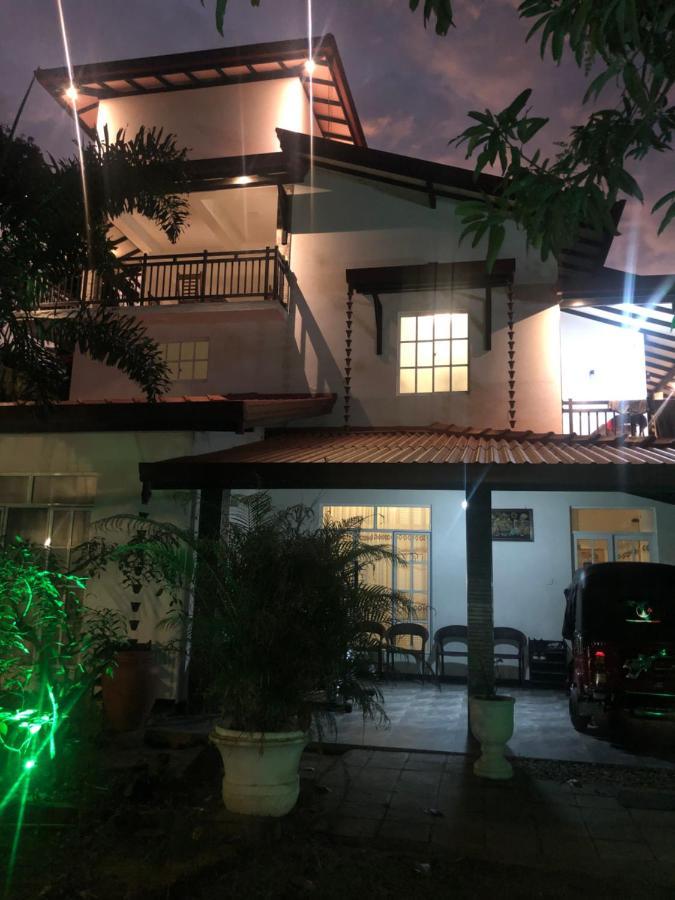 Hiriketiya New Radiant House Hotel Dikwella Exterior foto