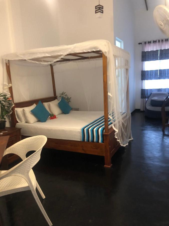 Hiriketiya New Radiant House Hotel Dikwella Exterior foto