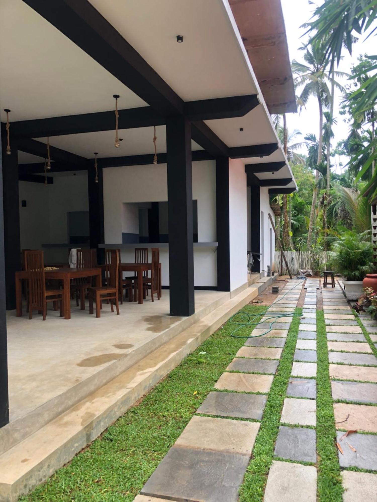 Hiriketiya New Radiant House Hotel Dikwella Exterior foto